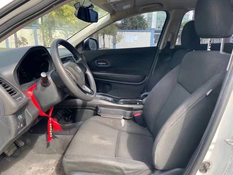 珠海18年本田缤智5