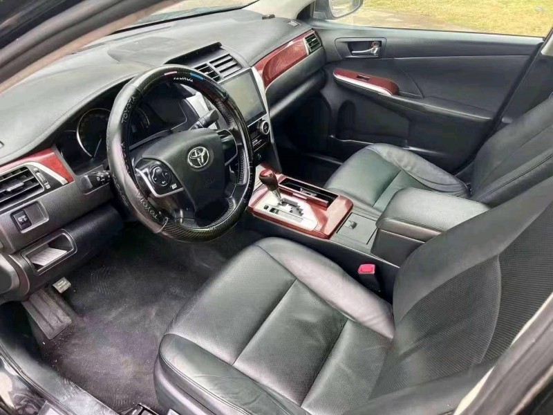 济宁14年丰田凯美瑞4