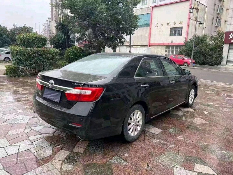 济宁14年丰田凯美瑞7