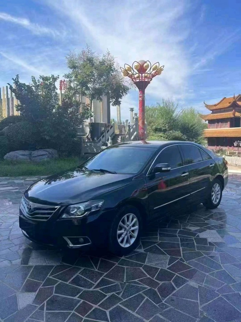 济宁15年丰田凯美瑞2