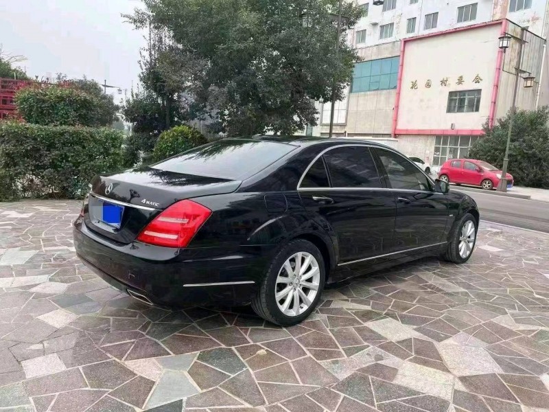 济宁12年奔驰S7