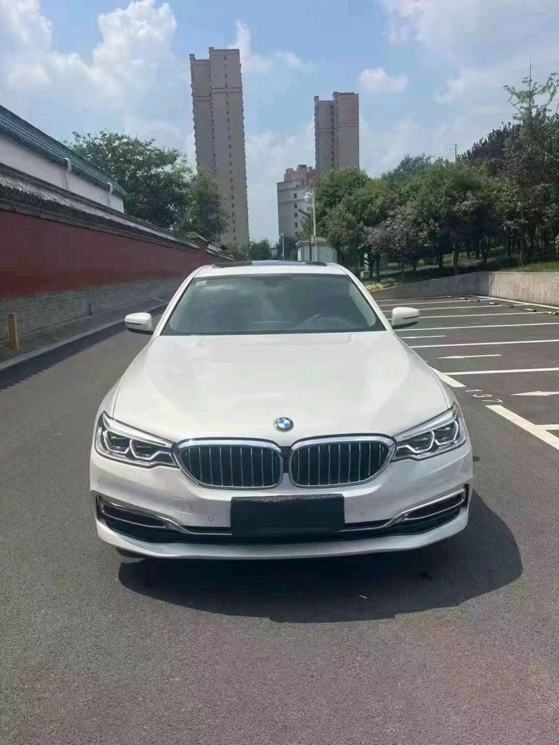 济宁19年宝马5系1