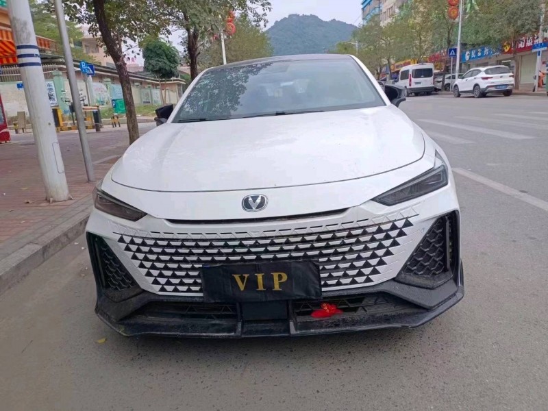 珠海23年长安汽车UNI-V1