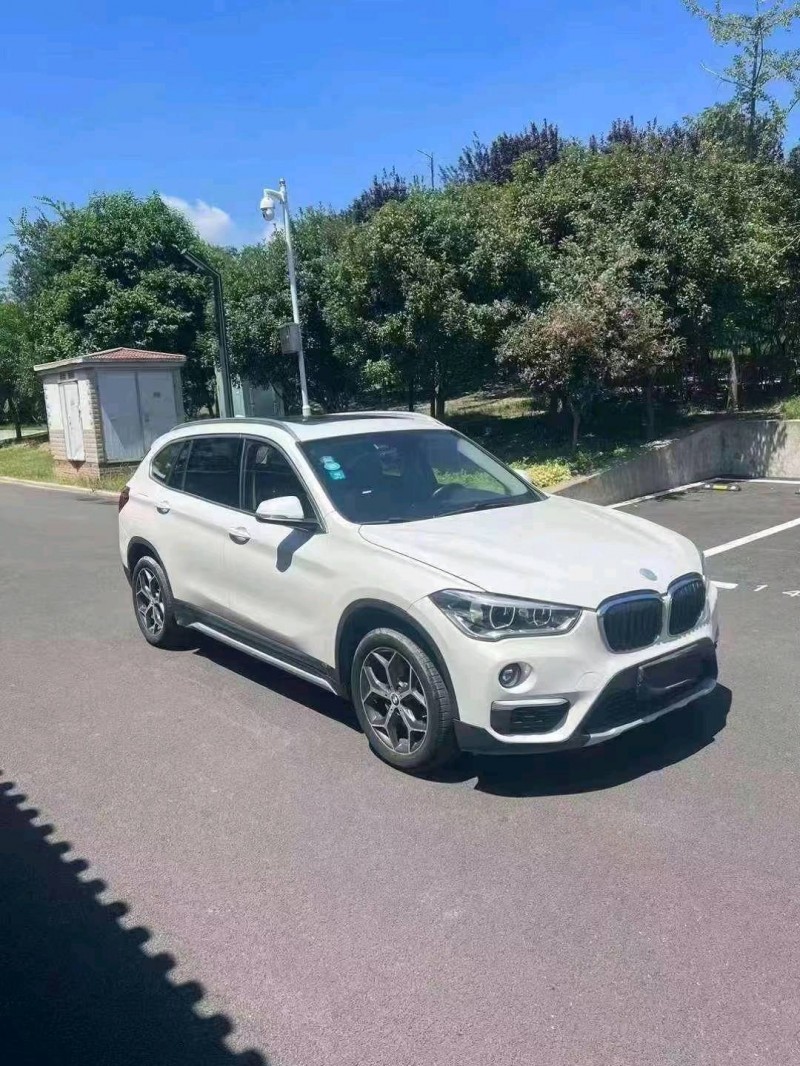 济宁18年宝马X13