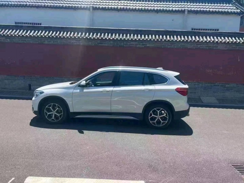 济宁18年宝马X17