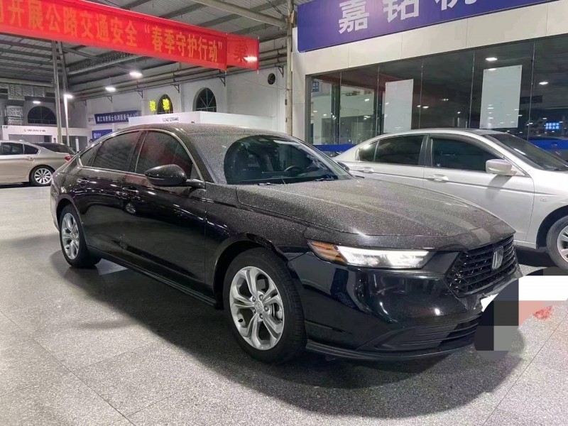 汕头23年本田雅阁5