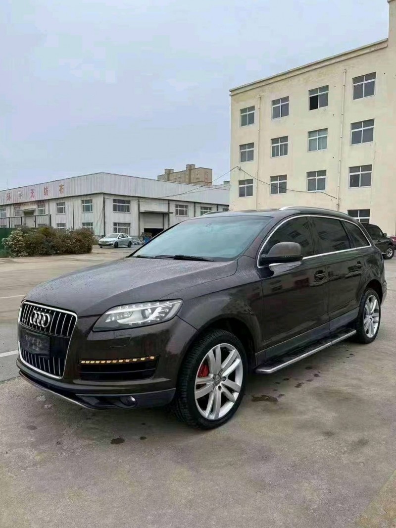 济宁13年奥迪Q72