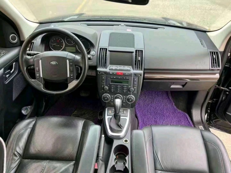 济宁12年路虎神行者4