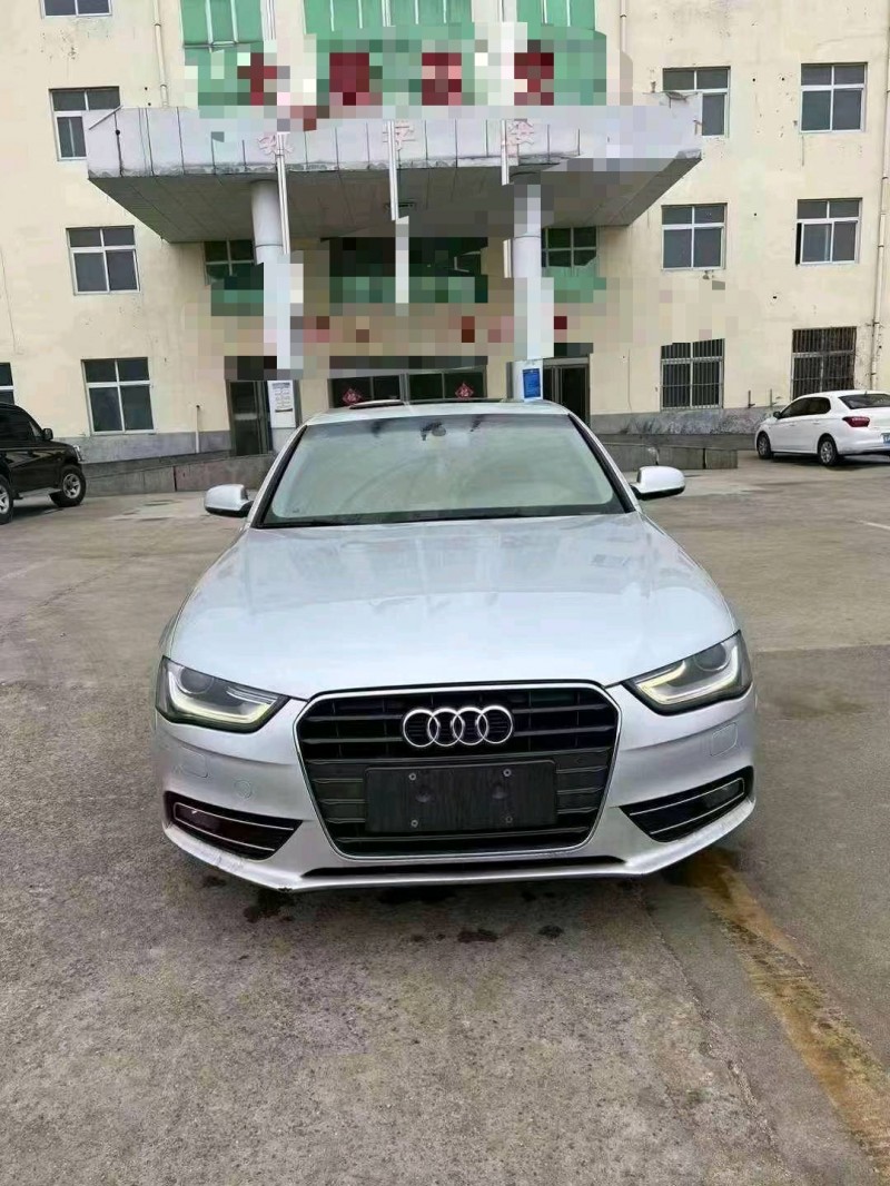 济宁12年奥迪A4L1