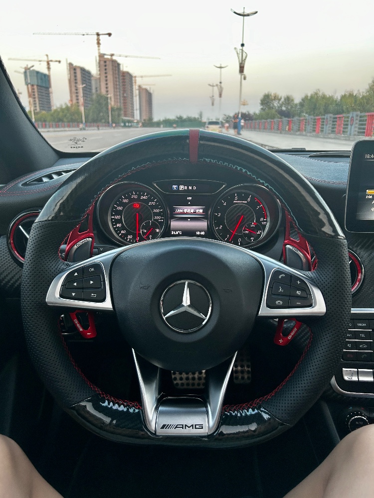 济南18年奔驰AMG7