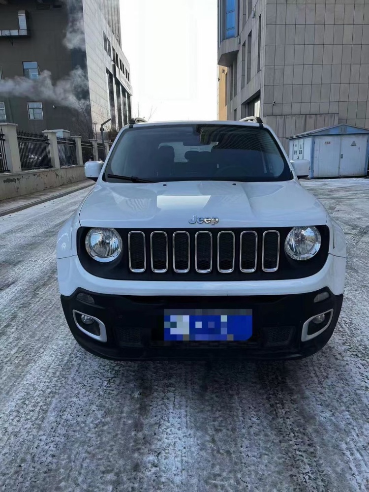包頭18年Jeep自由俠1