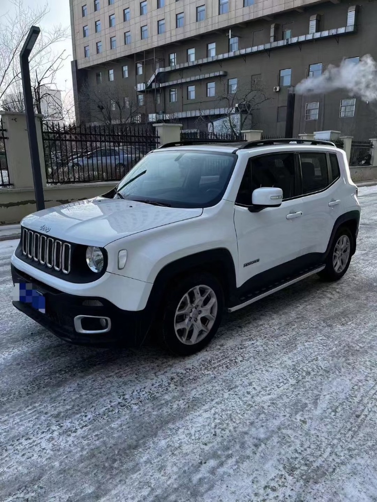 包頭18年Jeep自由俠2