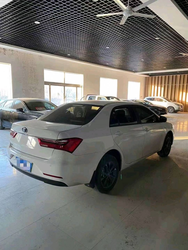 邢台20年比亚迪秦3