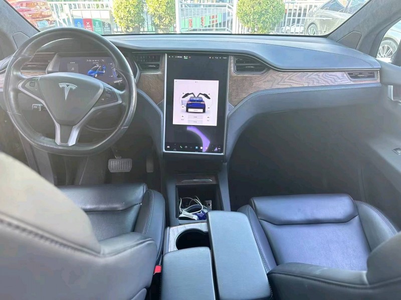 廣州20年特斯拉MODEL X4
