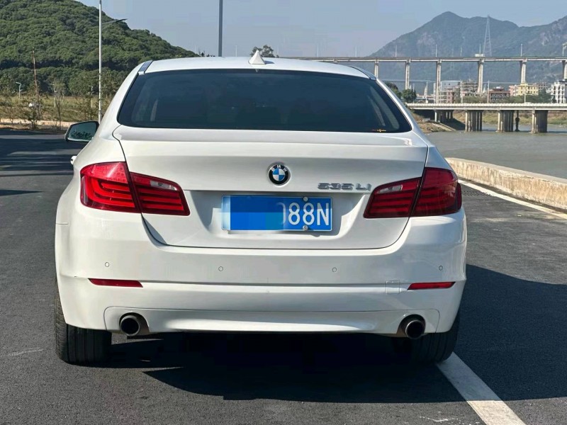 广州11年宝马5系8