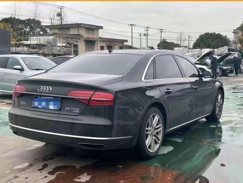 枣庄17年奥迪A8L4
