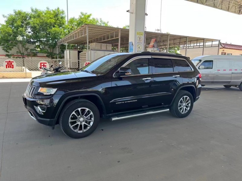榆林14年Jeep大切诺基3