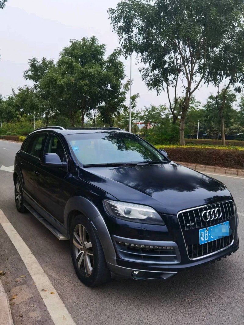 广州13年奥迪Q75
