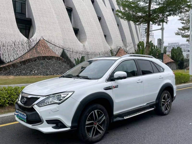 广州17年比亚迪唐6