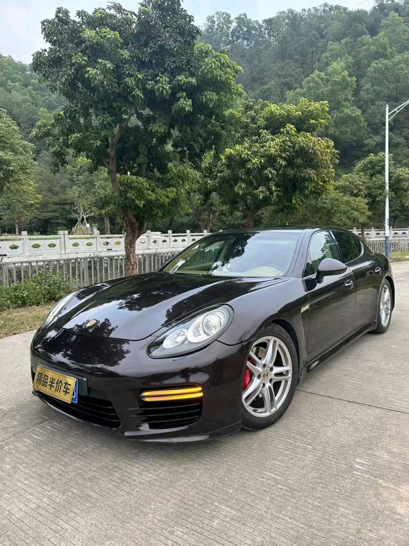 广州11年保时捷帕拉梅拉5