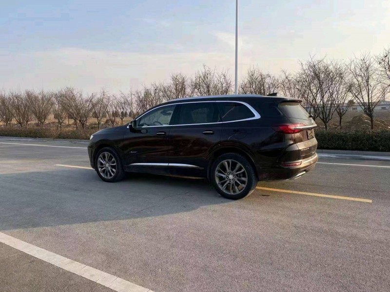 东营22年别克昂科旗5