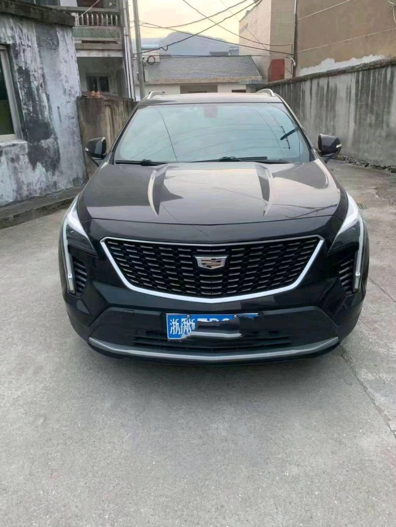 嘉兴19年凯迪拉克XT41