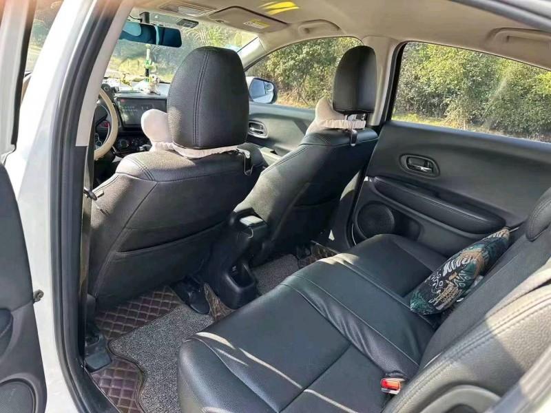 宜昌18年本田缤智6