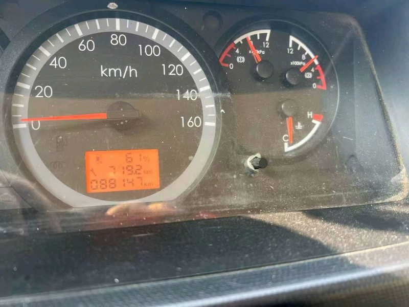 宜昌21年东风多利卡6