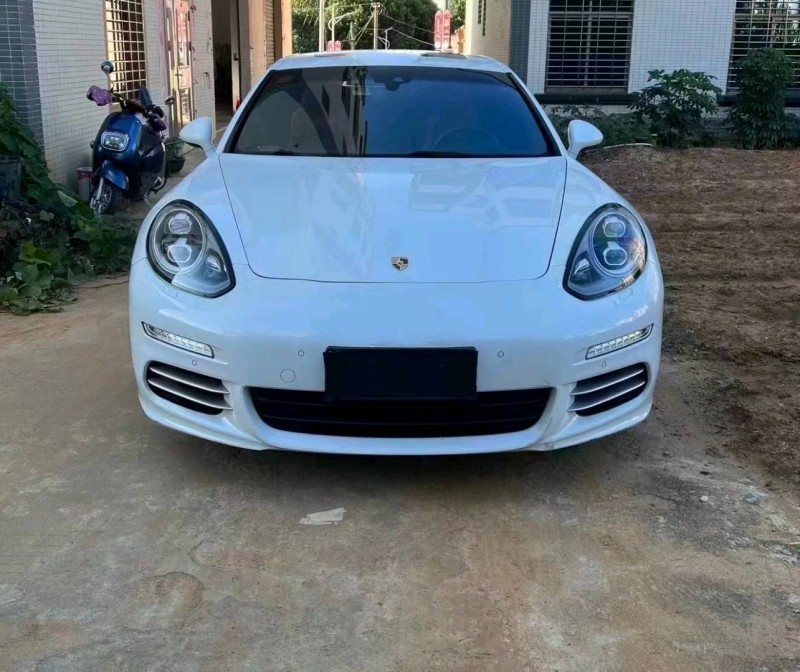 珠海15年保时捷帕拉梅拉1