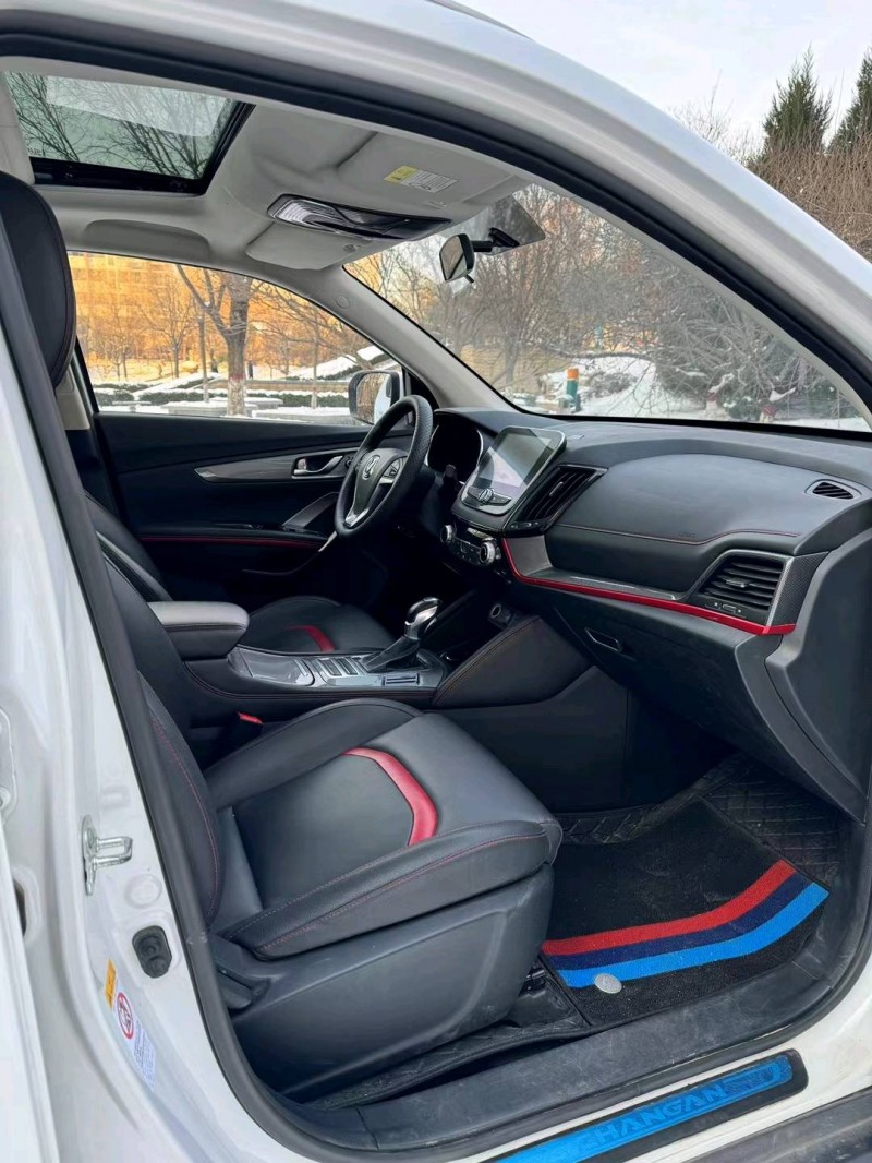 邢台18年长安汽车CS557