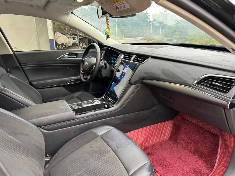 重庆21年福特金牛座5