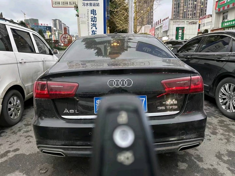 重庆19年奥迪A6L7