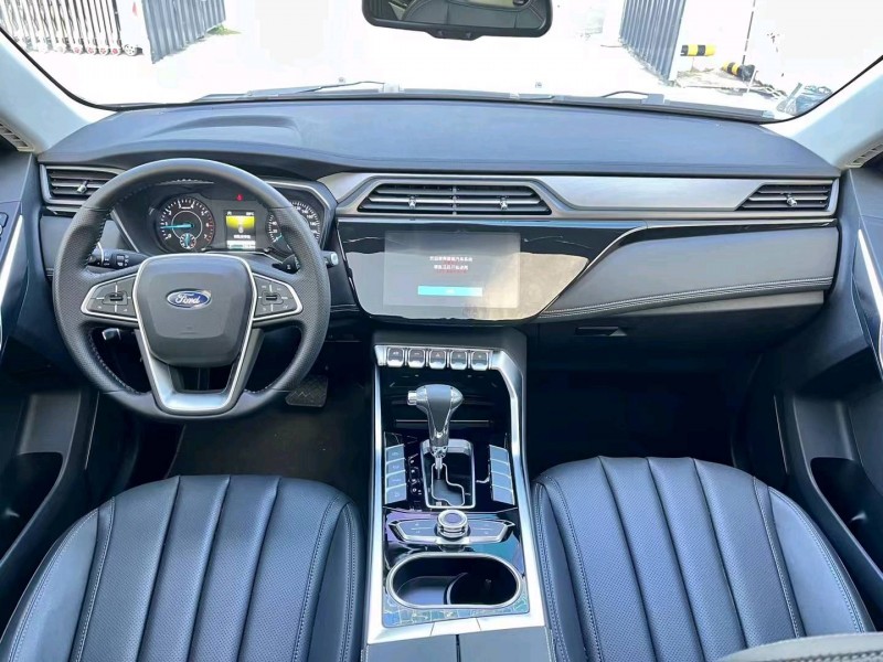 宜昌23年福特领界7