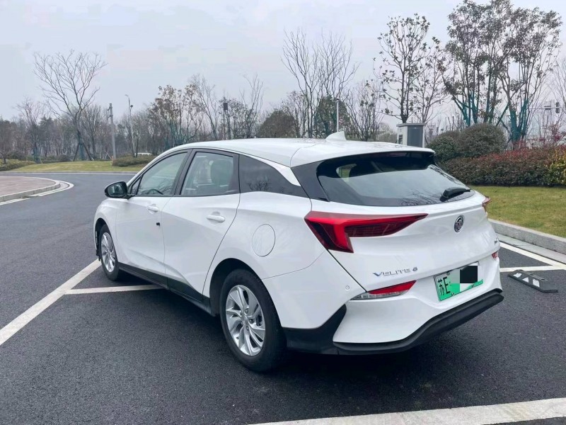 盐城23年别克微蓝5