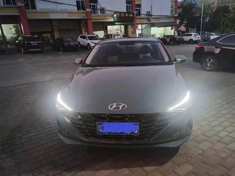 枣庄22年现代伊兰特1