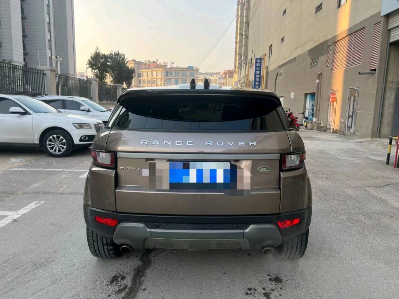 东营18年路虎极光6