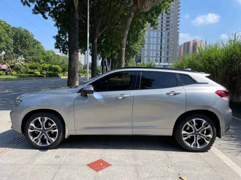 东莞17年长城汽车WEY VV77