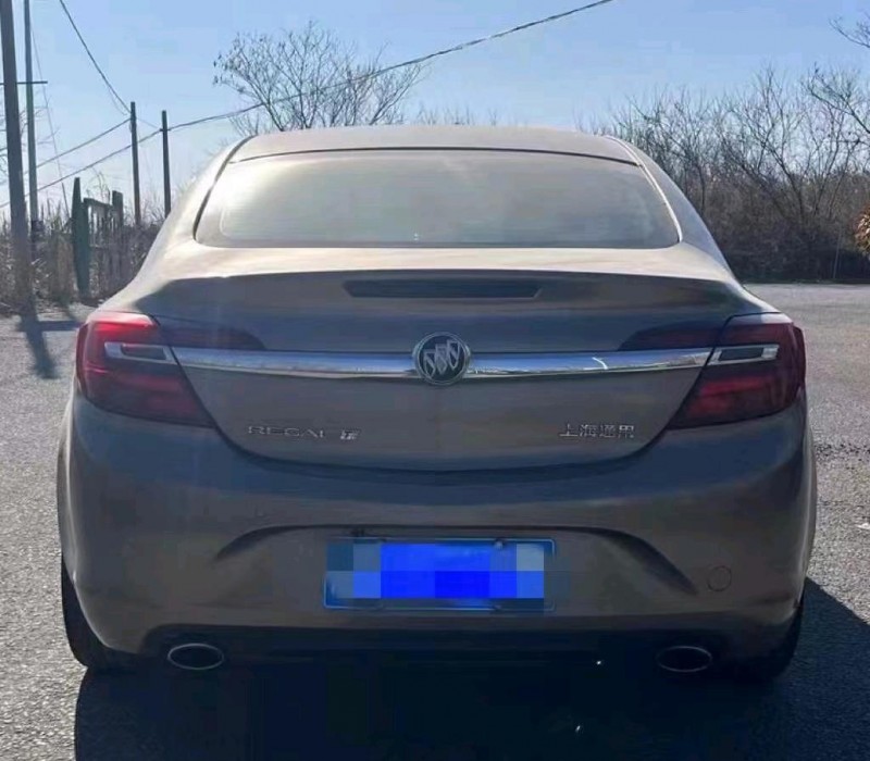 青岛16年别克君威6