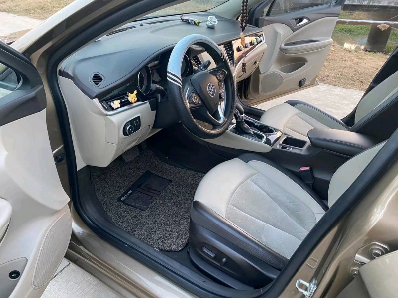 徐州17年别克威朗3