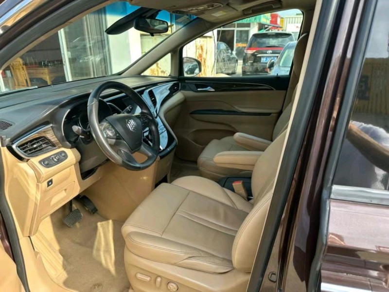 盐城19年别克GL86