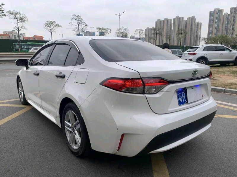 佛山21年丰田雷凌5