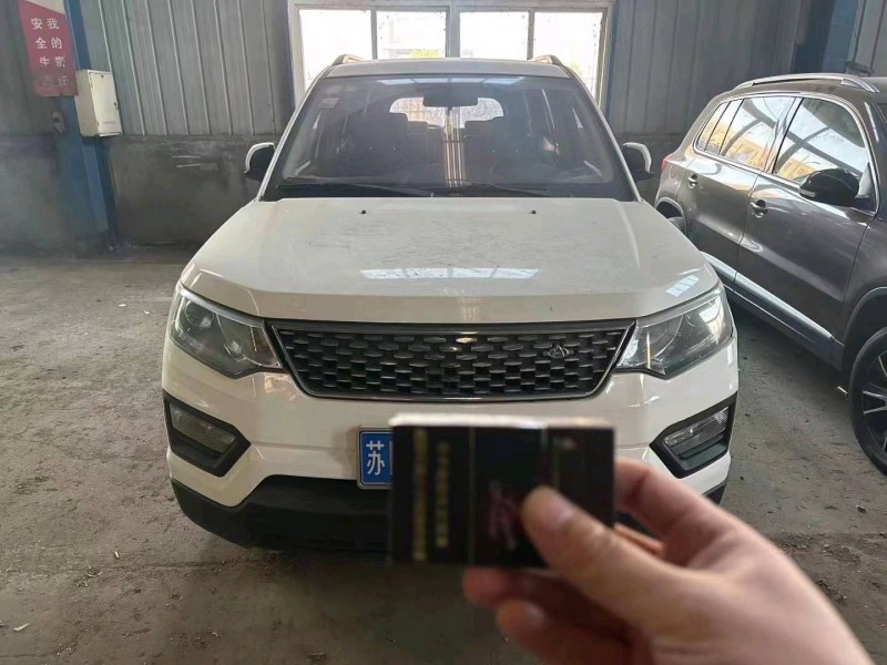 常州18年长安汽车欧尚1