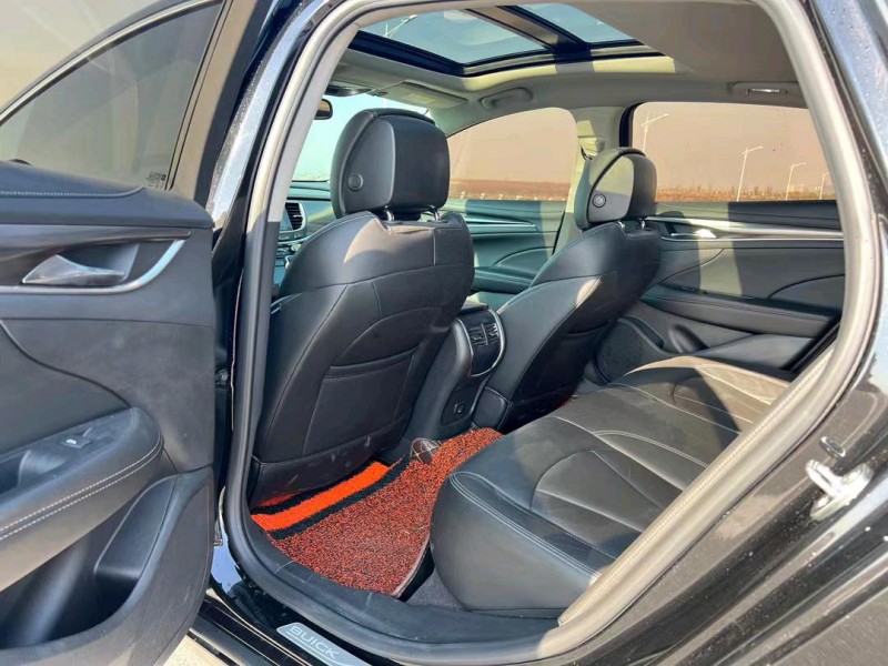 盐城20年别克君越4