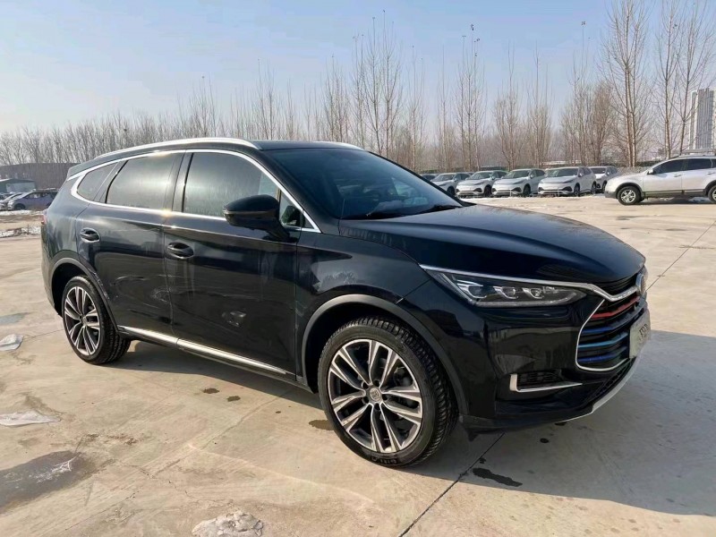 东营19年比亚迪唐2