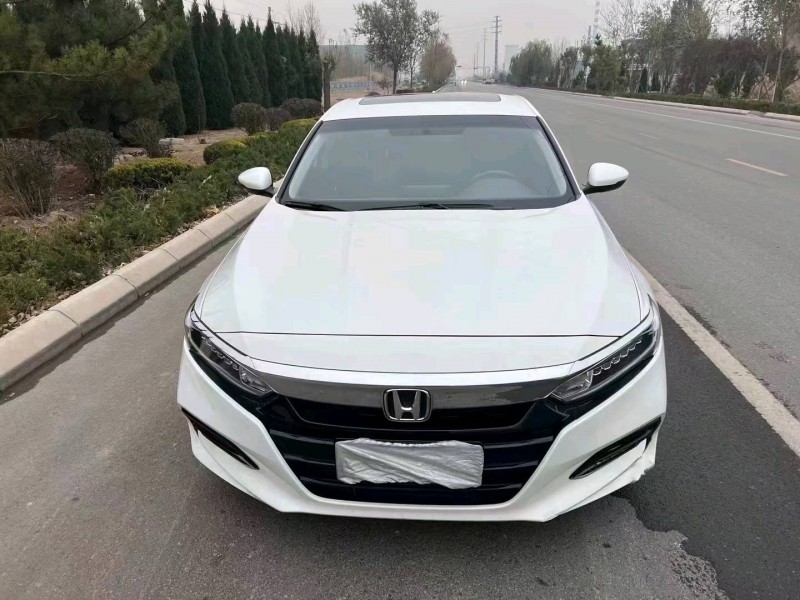 枣庄21年本田雅阁1