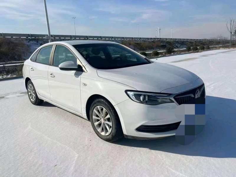 枣庄18年别克英朗GT3