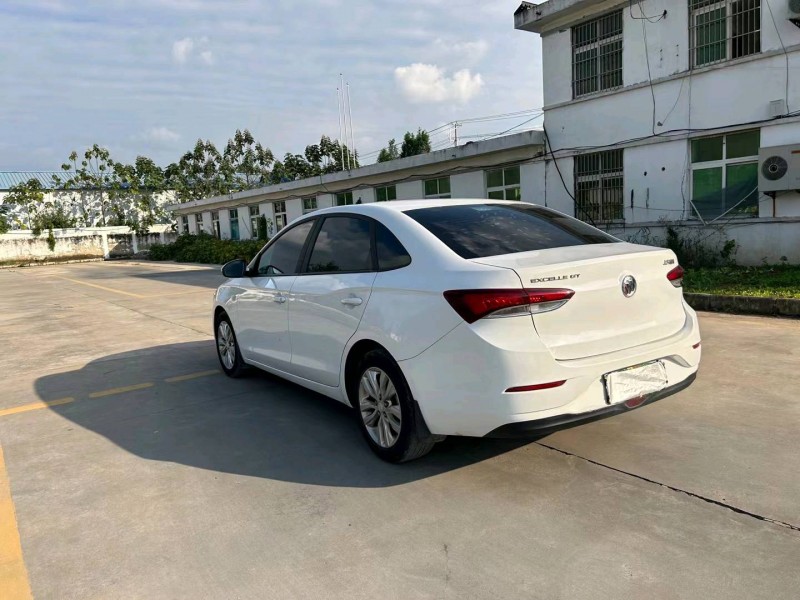 徐州20年别克英朗8