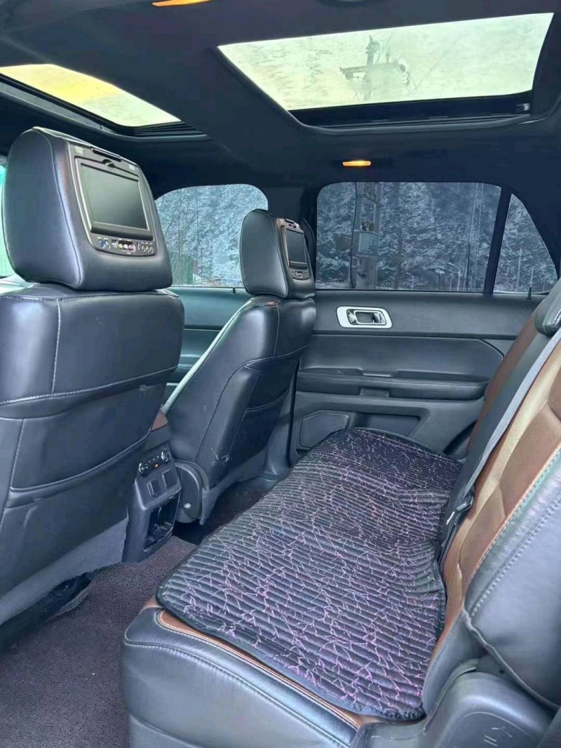 邯郸13年福特探险者8