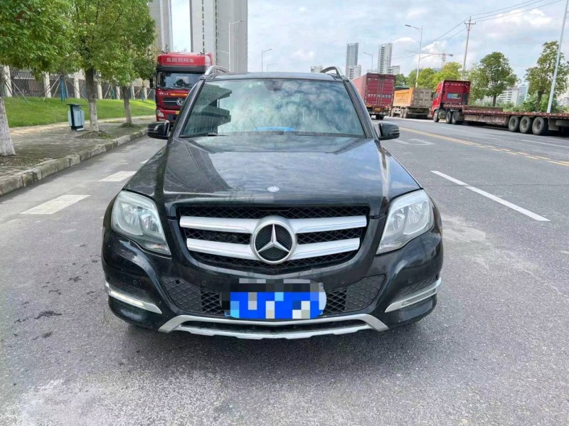 宜昌14年奔驰GLK1