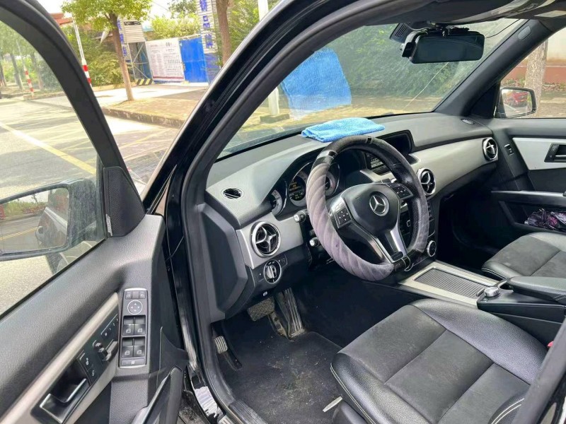 宜昌14年奔驰GLK5